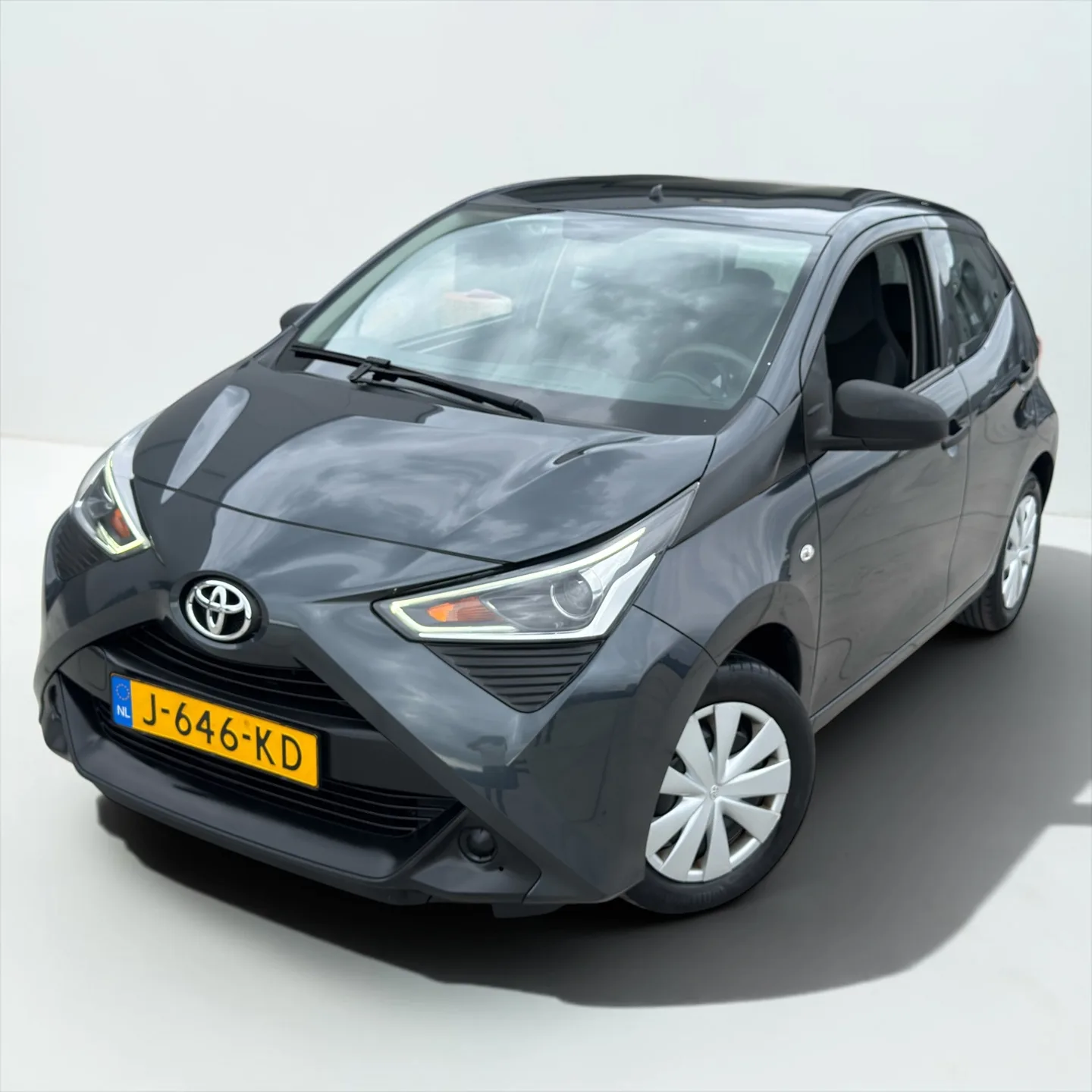 Toyota Aygo (2020) — foto 1