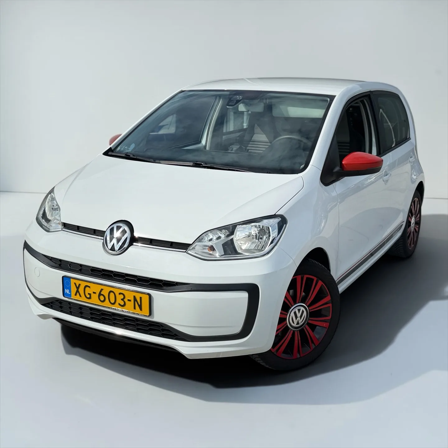 Volkswagen Up! (2019) — foto 1