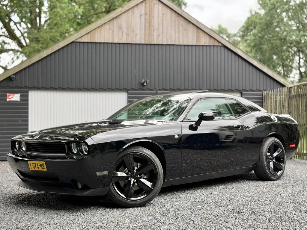Dodge Challenger (2011) — foto 1
