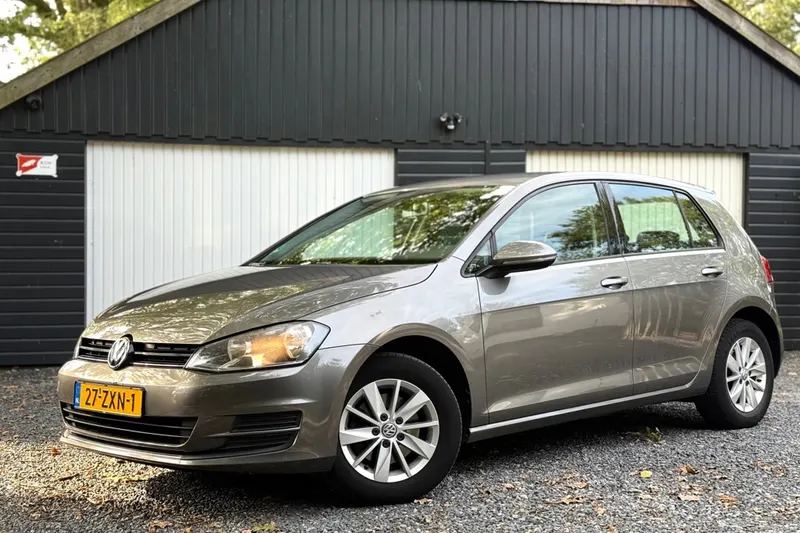 Volkswagen Golf (2013)