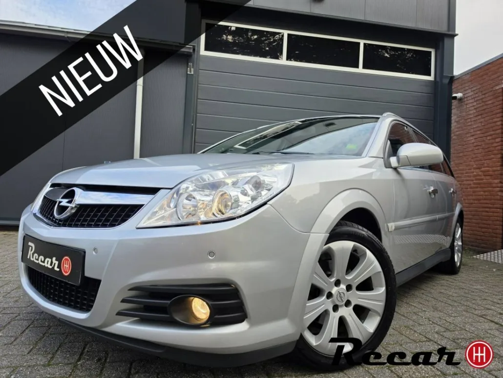 Opel Vectra (2008) — foto 1