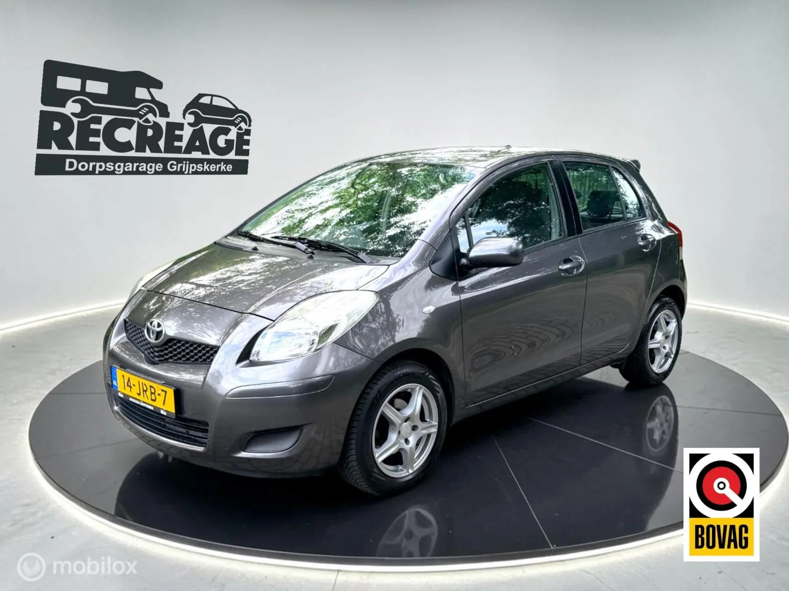 Toyota Yaris (2009) — foto 1