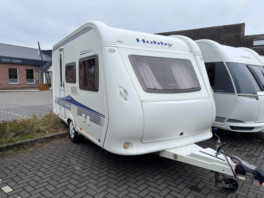 Hobby De Luxe (2009) — foto 1
