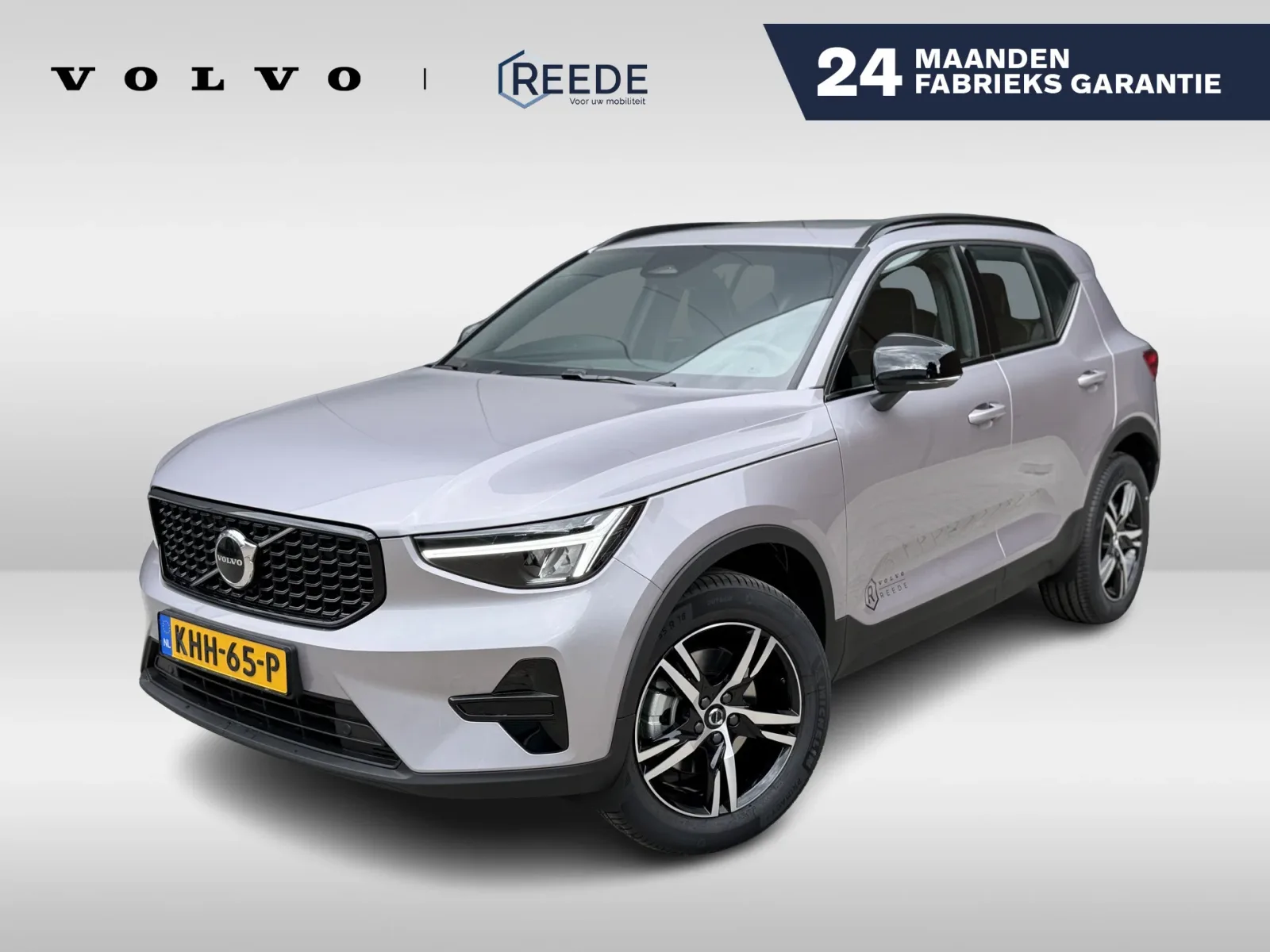 Volvo XC40 (2026) — foto 1