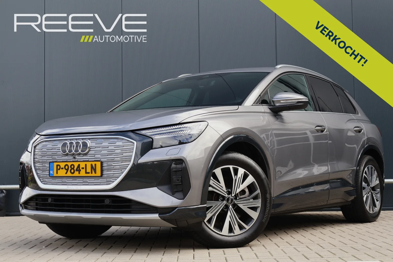 Audi Q4 e-tron (2022) — foto 1