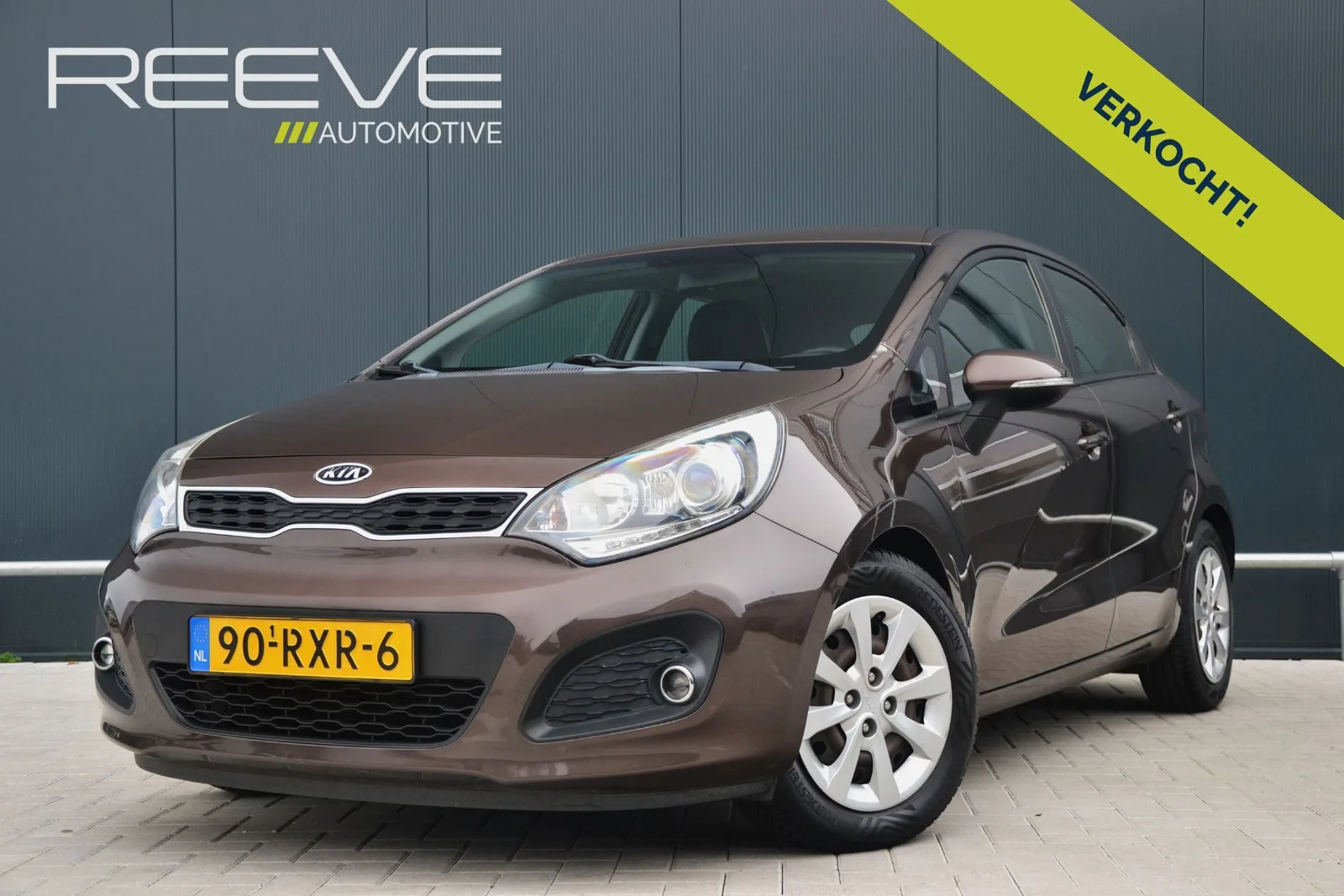 Kia Rio (2011) — foto 1