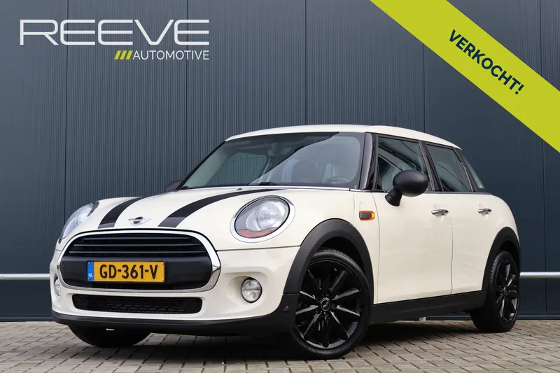 MINI One (2015)
