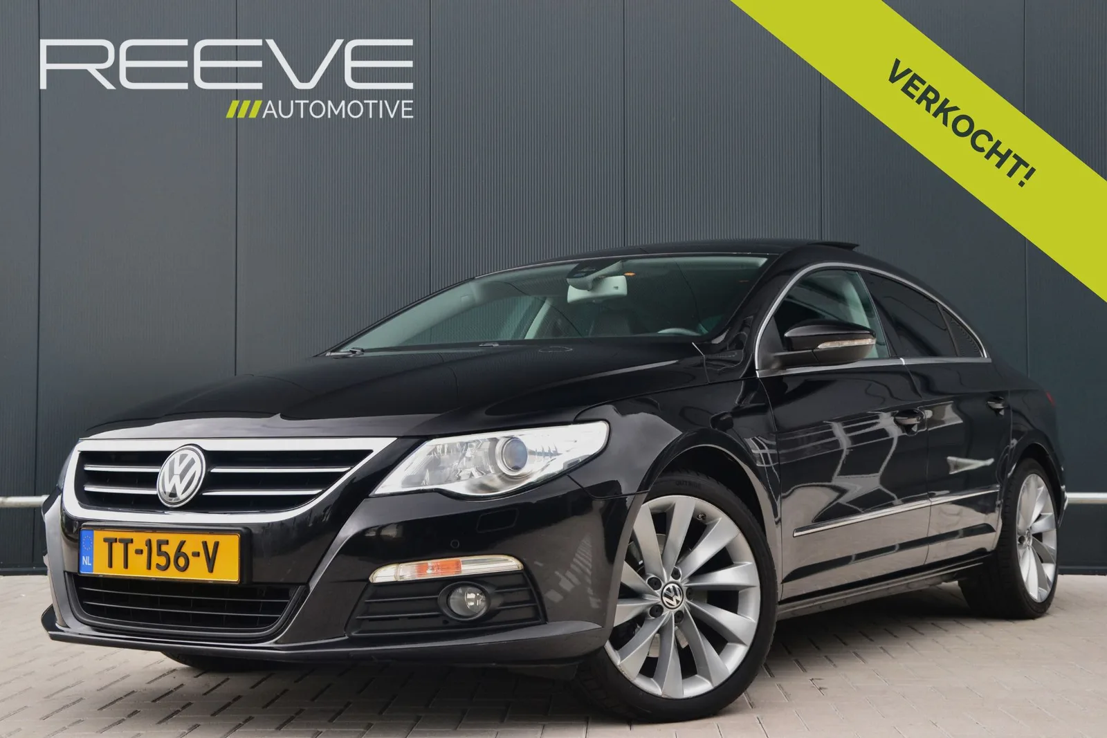 Volkswagen Passat (2009) — foto 1