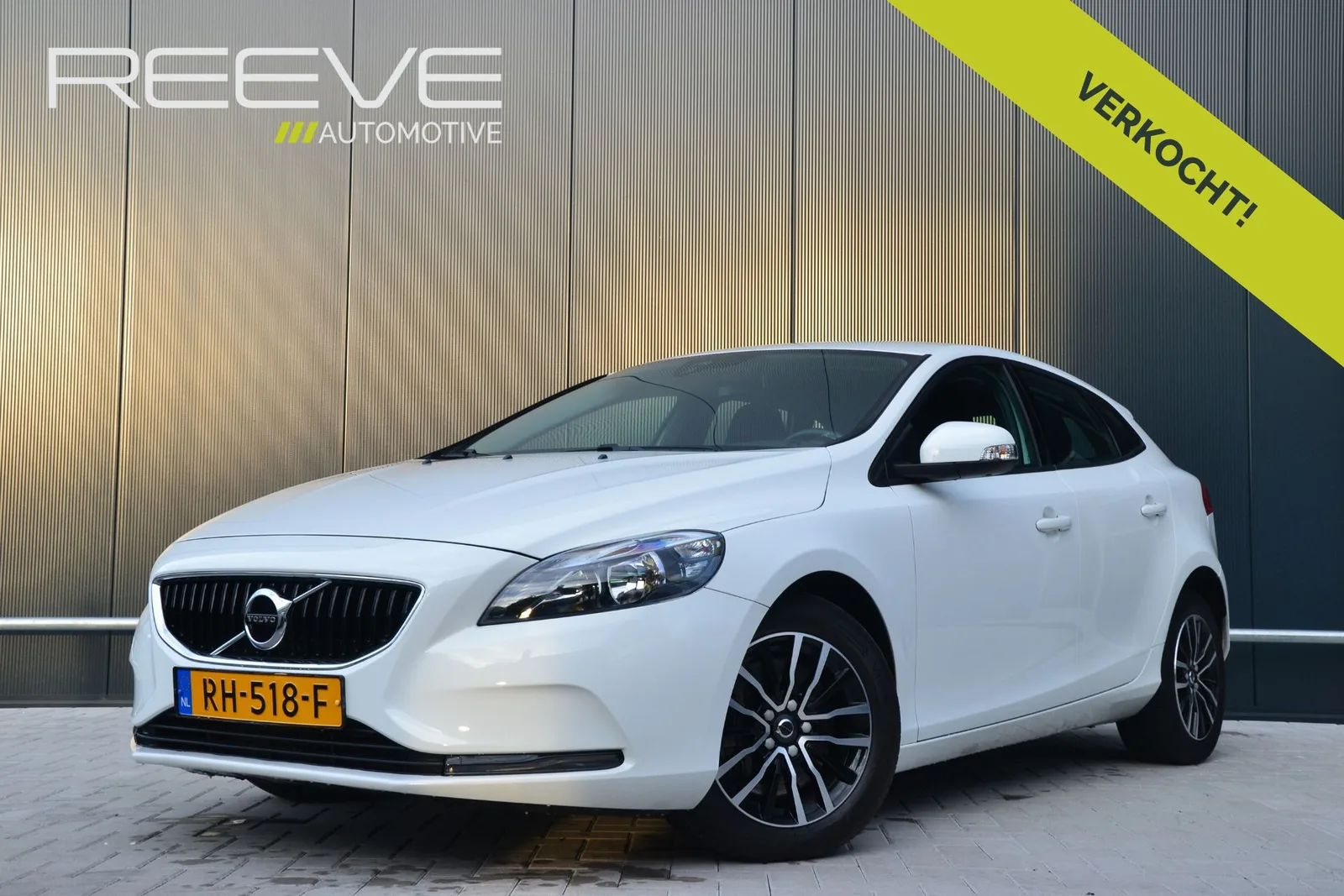 Volvo V40 (2017) — foto 1