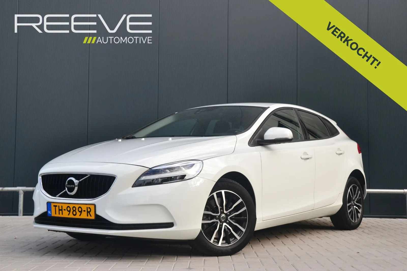 Volvo V40 (2018) — foto 1
