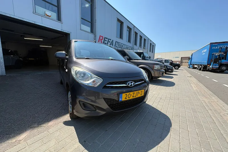 Hyundai i10 (2012)