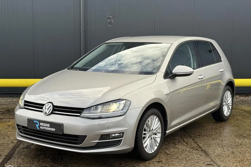 Volkswagen Golf (2014)