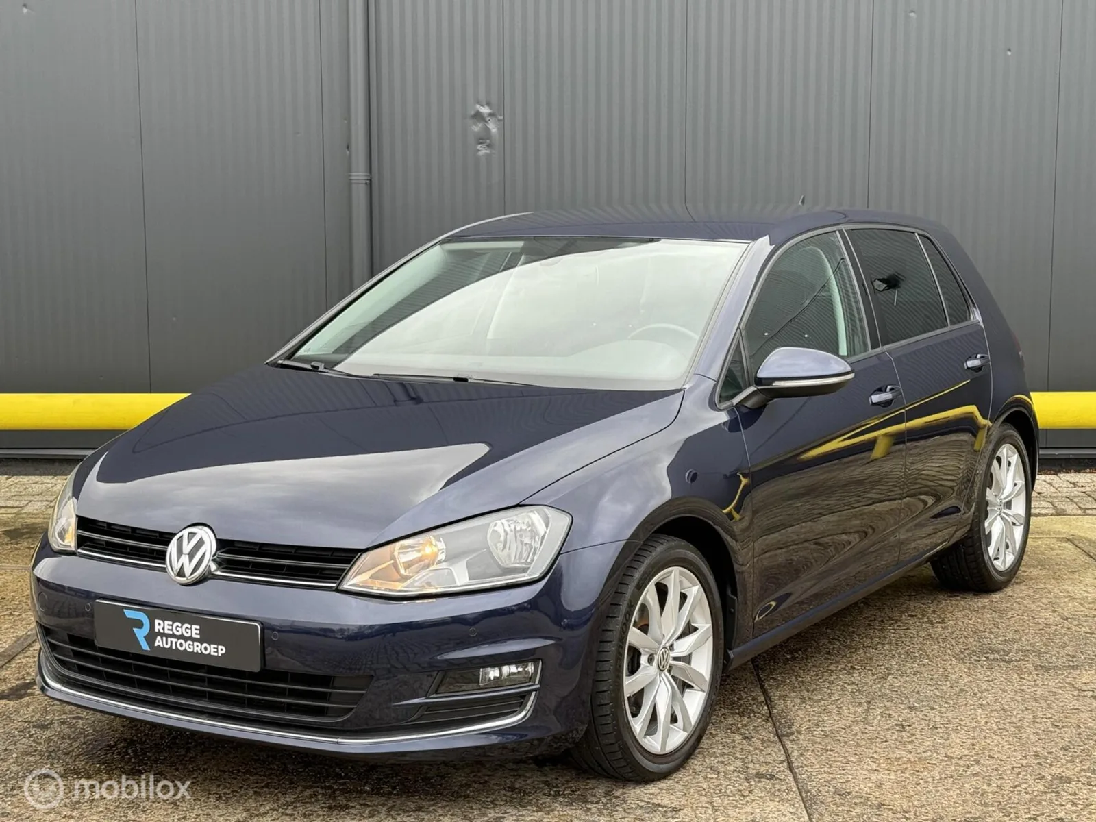 Volkswagen Golf (2015) — foto 1