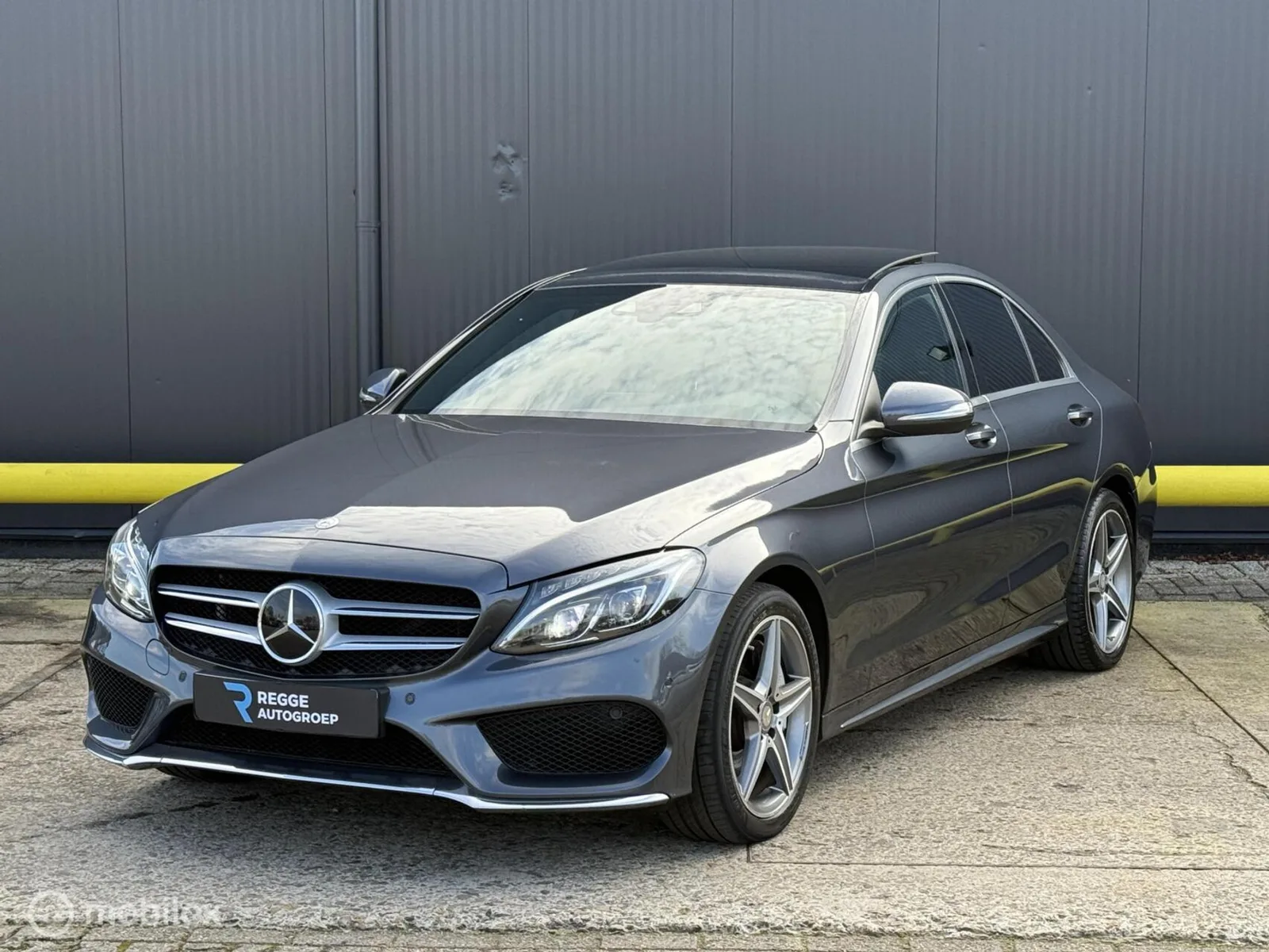Mercedes-Benz Mercedes (2014) — foto 1
