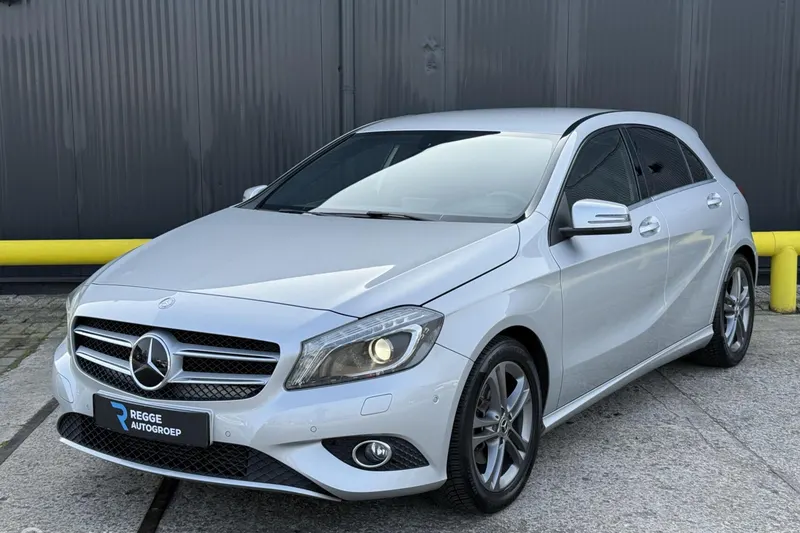 Mercedes-Benz Mercedes (2014)