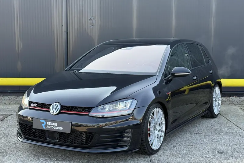 Volkswagen Golf (2014)