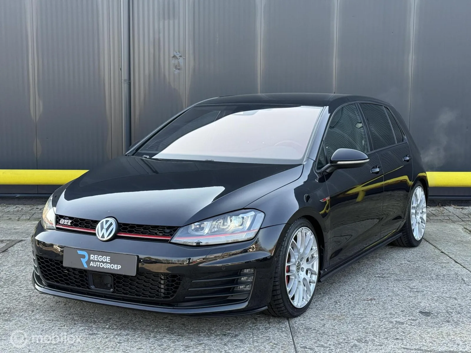 Volkswagen Golf (2014) — foto 1