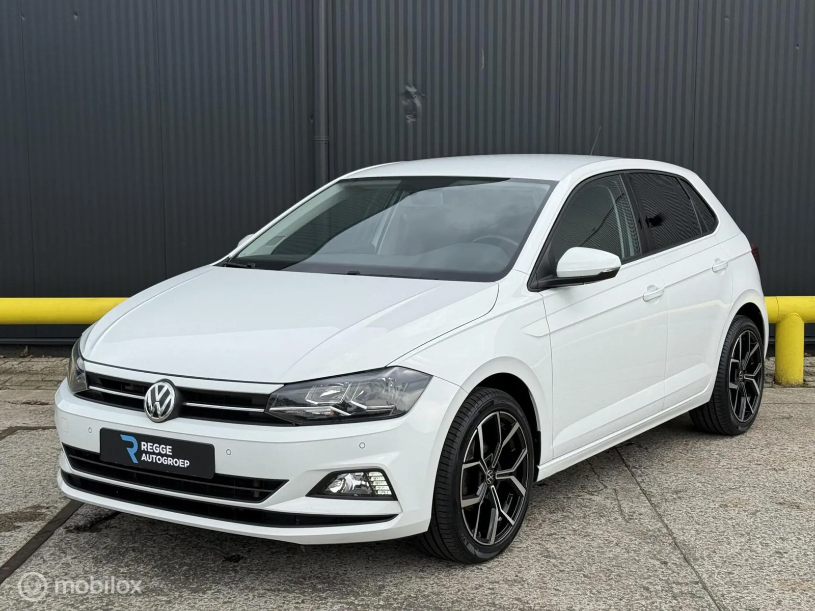Volkswagen Polo (2019) — foto 1