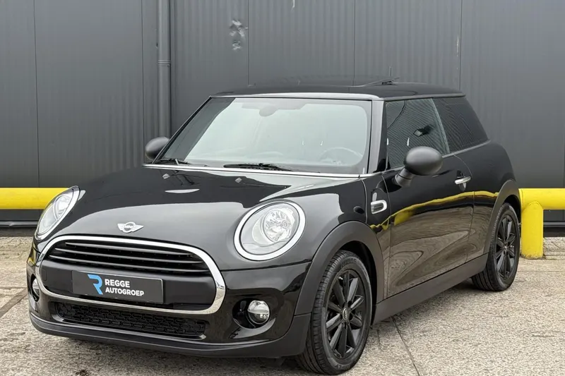MINI Cooper (2015)