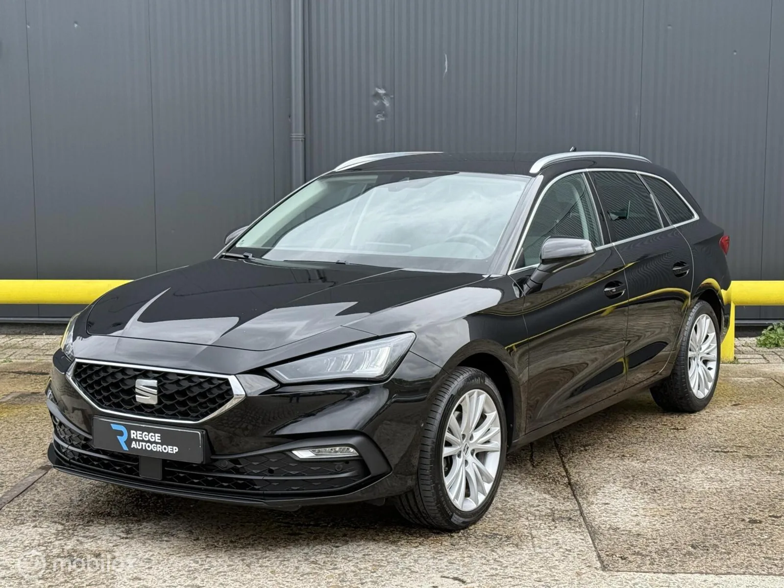 SEAT Leon (2021) — foto 1