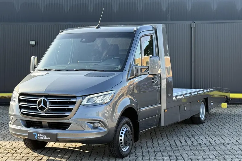 Mercedes-Benz Mercedes (2019)