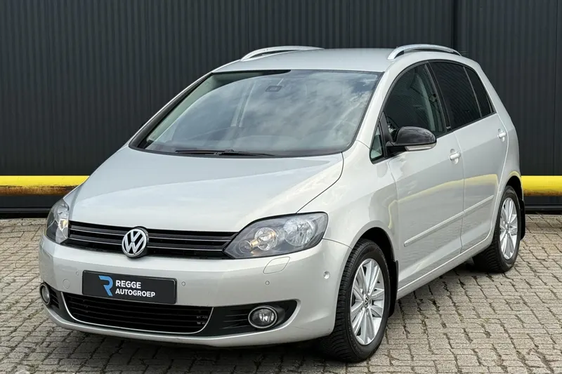 Volkswagen Golf (2012)