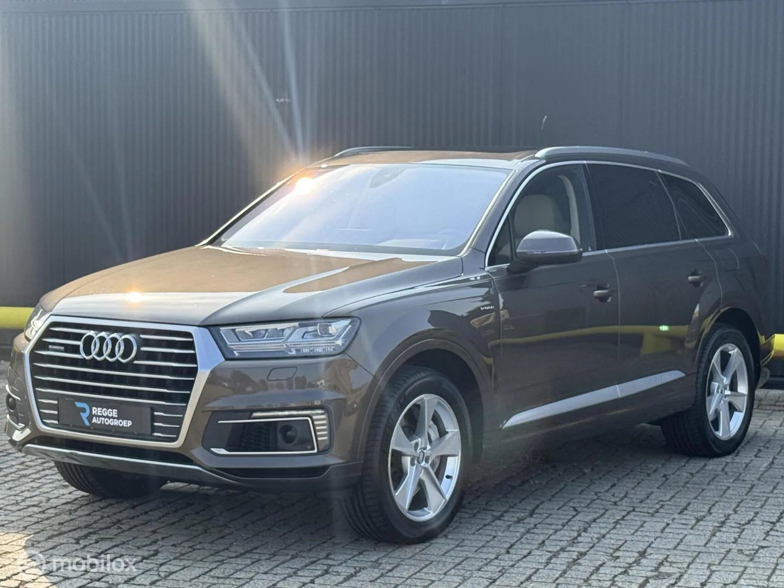 Audi Q7 (2016) — foto 1