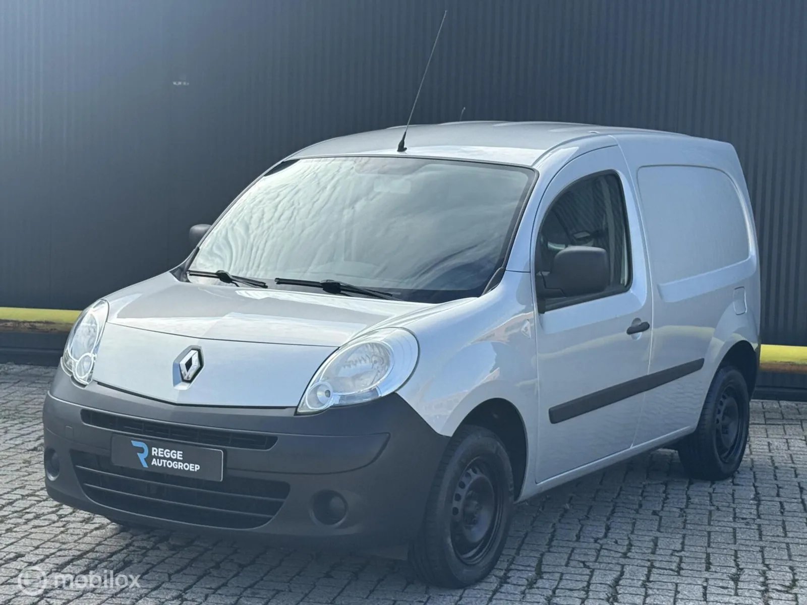 Renault Kangoo (2008) — foto 1