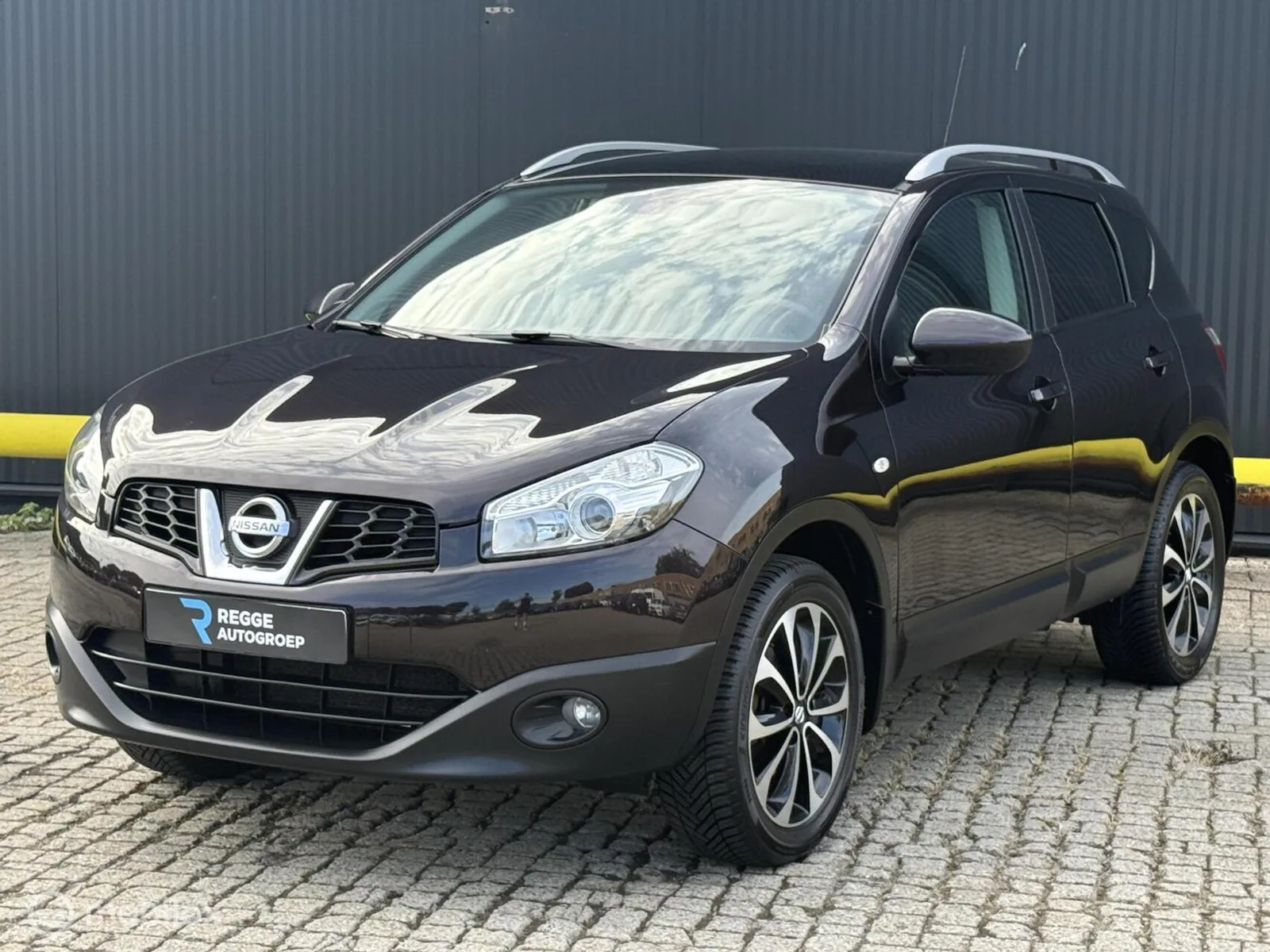 Nissan Qashqai (2011) — foto 1