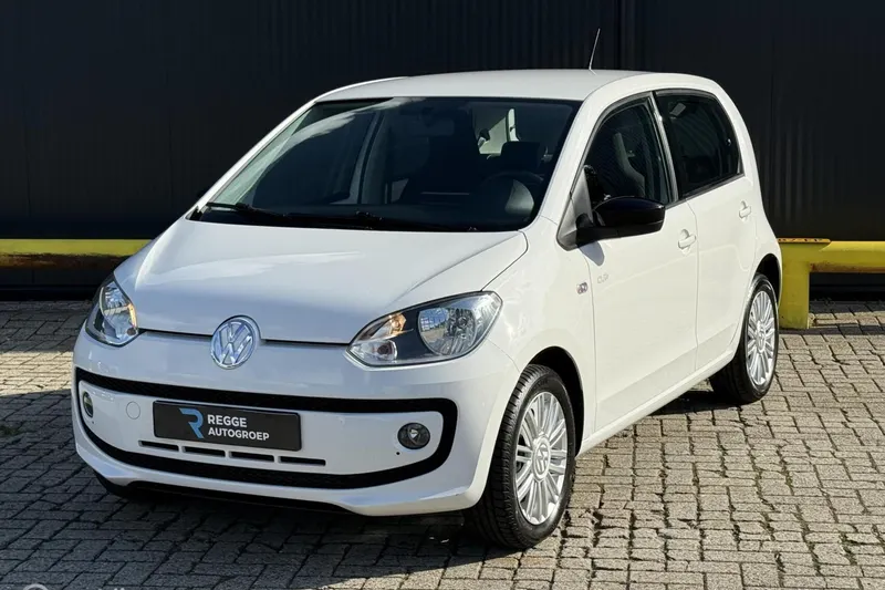 Volkswagen Up! (2014)