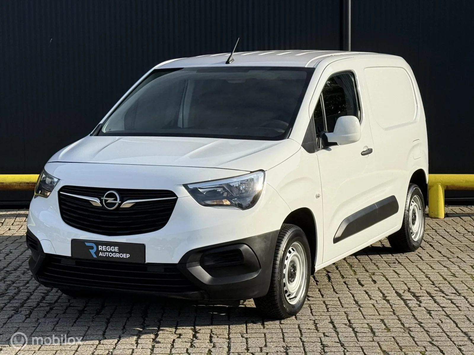 Opel Combo (2020) — foto 1