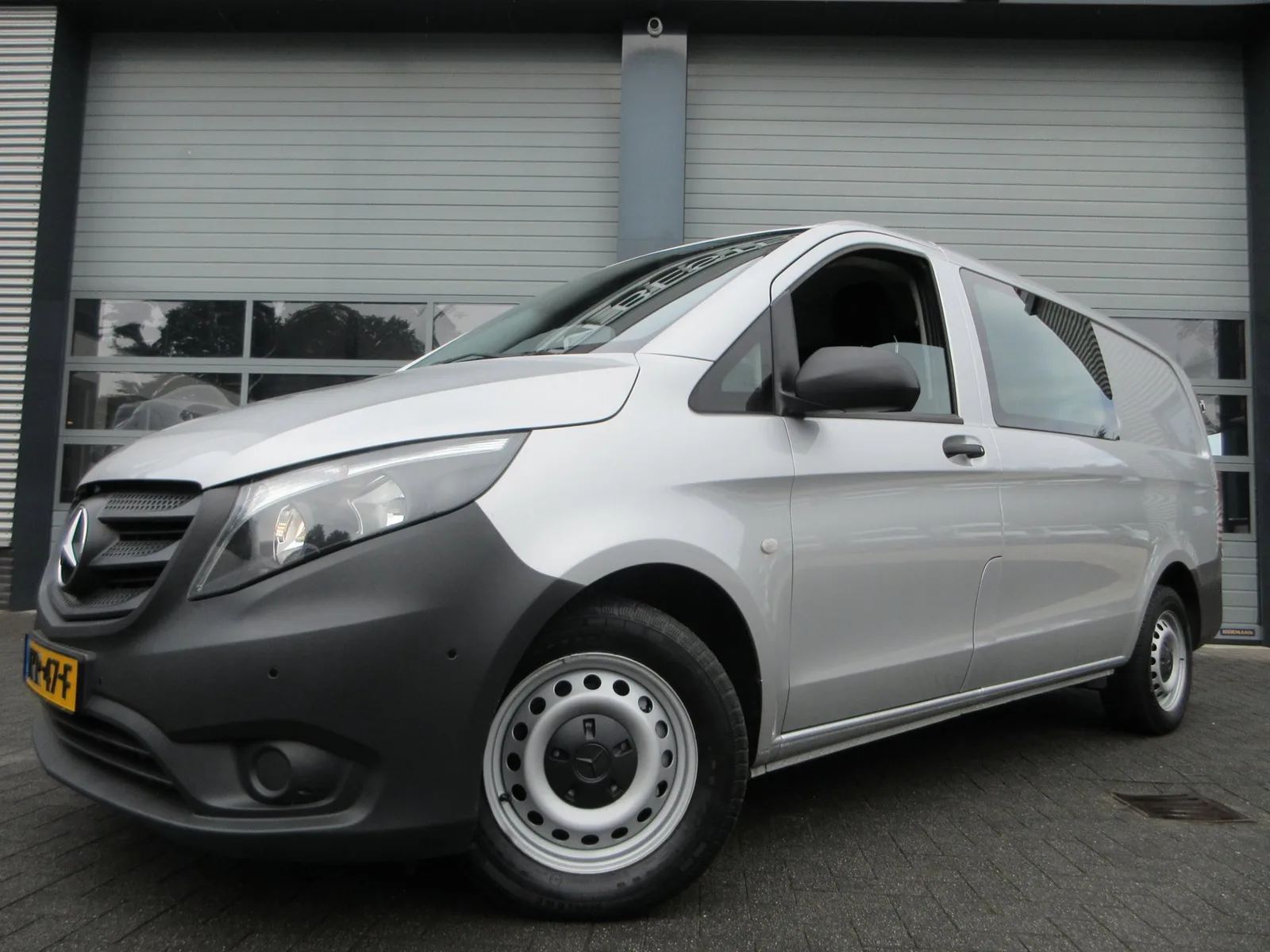 Mercedes-Benz Vito (2021) — foto 1