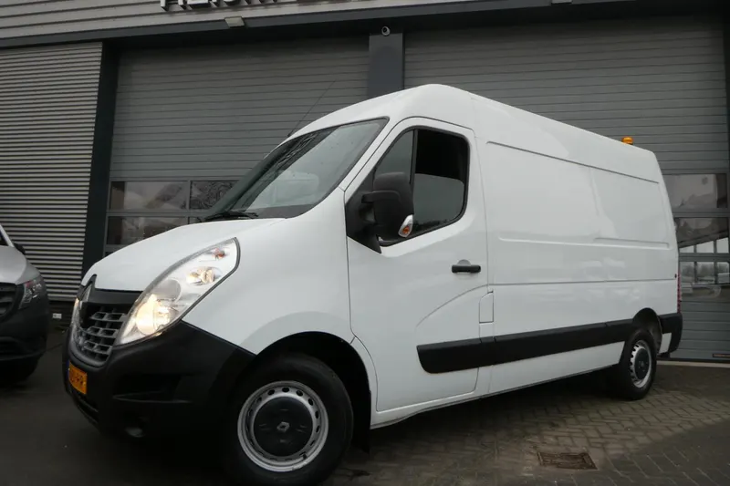 Renault Master (2017)