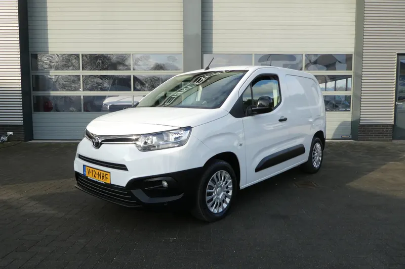 Toyota Proace (2024)