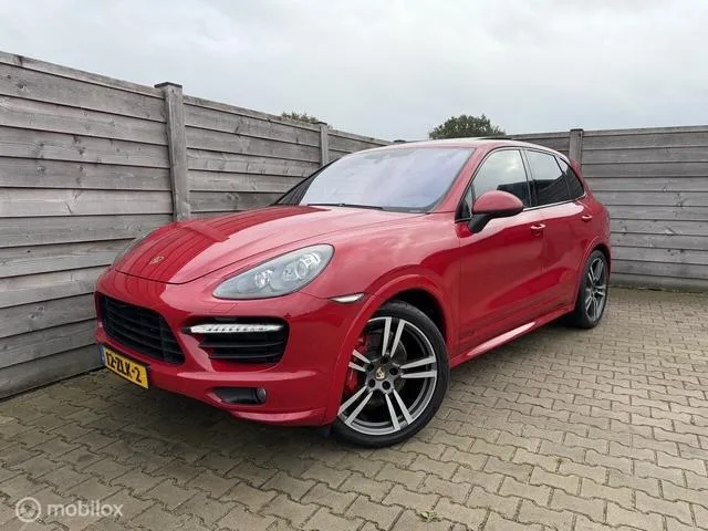 Porsche Cayenne (2013) — foto 1