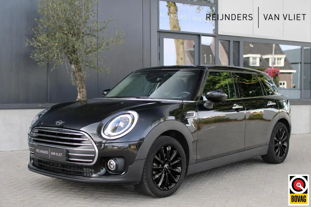 MINI Clubman (2023) — foto 1