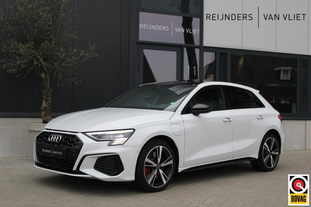 Audi A3 (2021) — foto 1