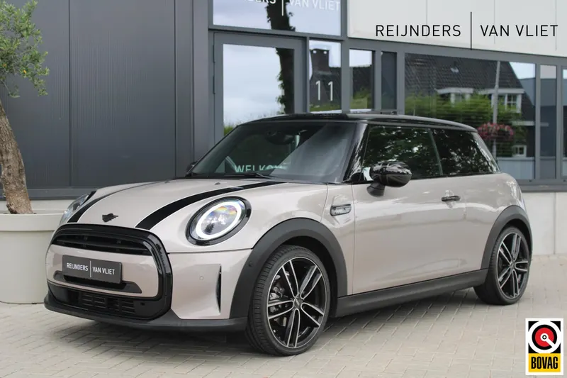 MINI Cooper (2021)