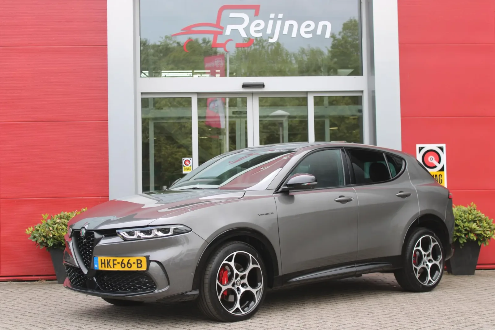 Alfa Romeo Tonale (2025) — foto 1