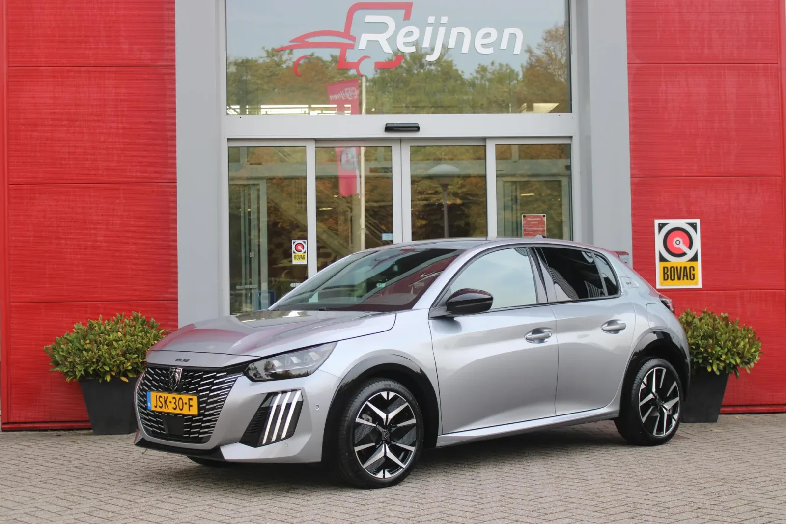 Peugeot 208 (2025) — foto 1