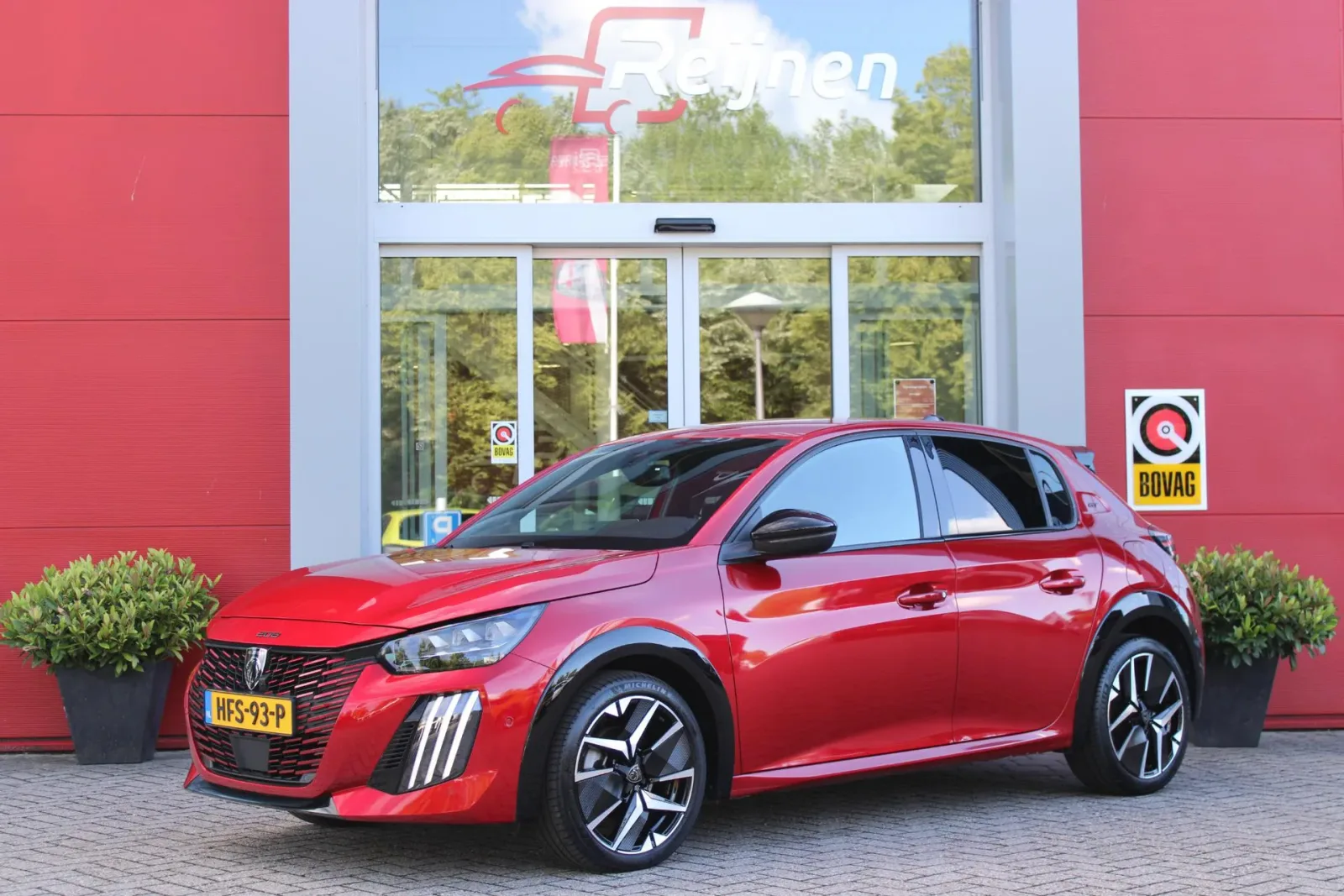 Peugeot 208 (2025) — foto 1