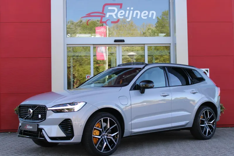 Volvo XC60 (2025)