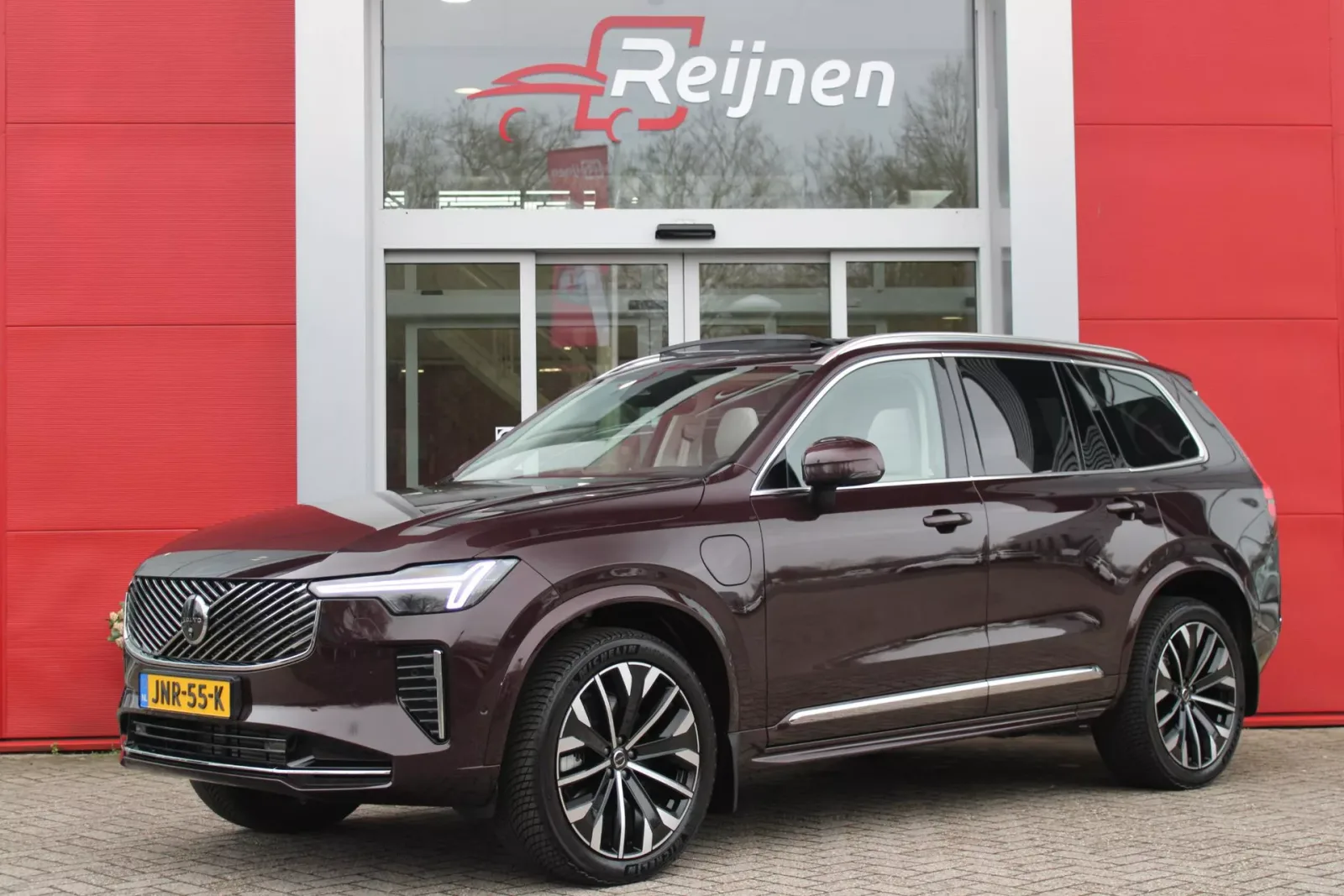 Volvo XC90 (2025) — foto 1