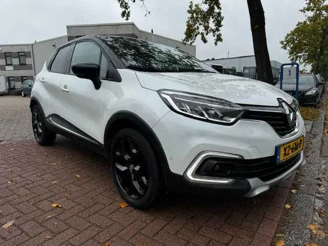 Renault Captur (2018) — foto 1