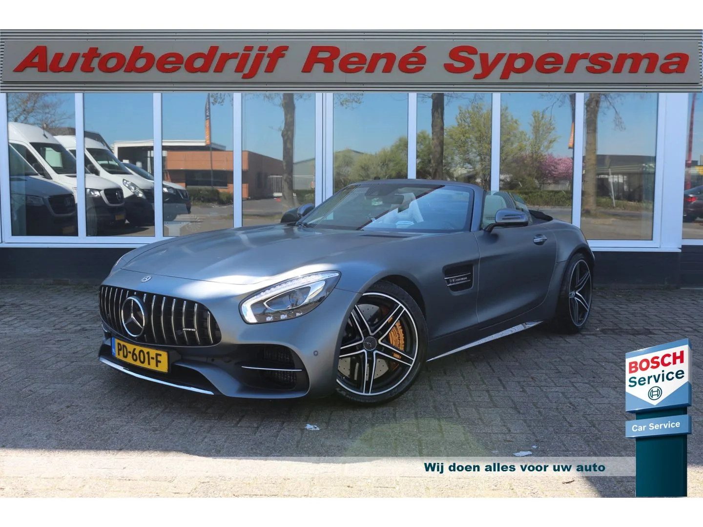 Mercedes-AMG GT (2017) — foto 1