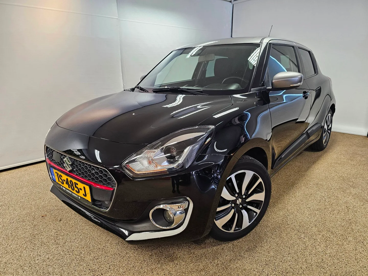 Suzuki Swift (2018) — foto 1