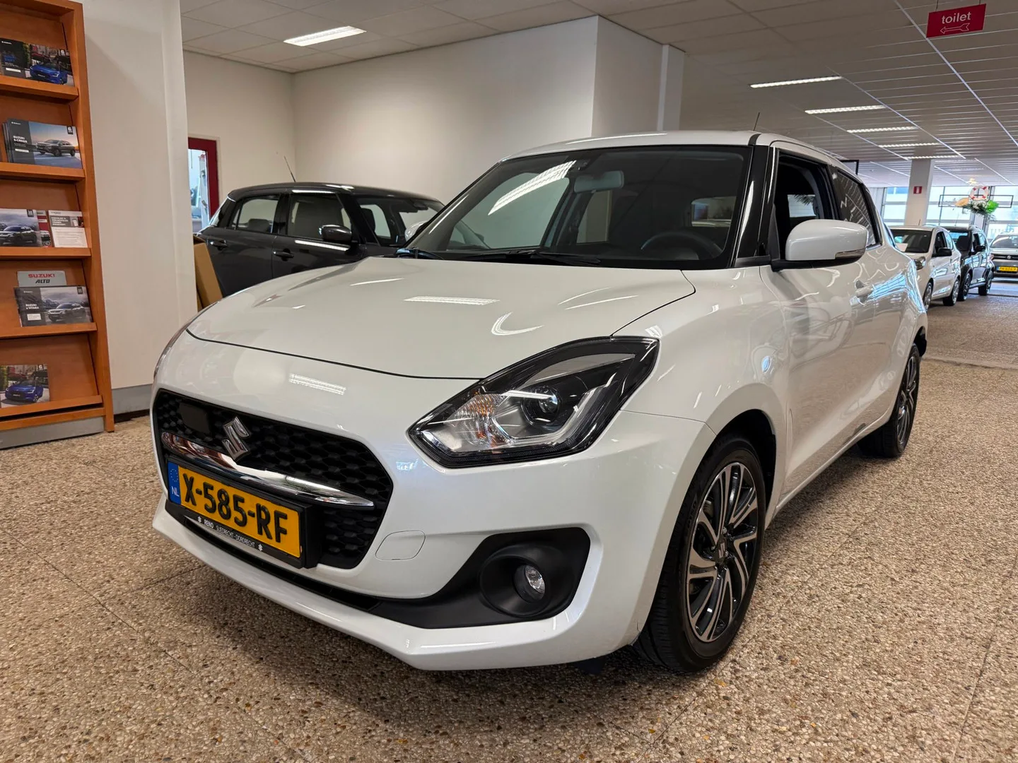 Suzuki Swift (2024) — foto 1