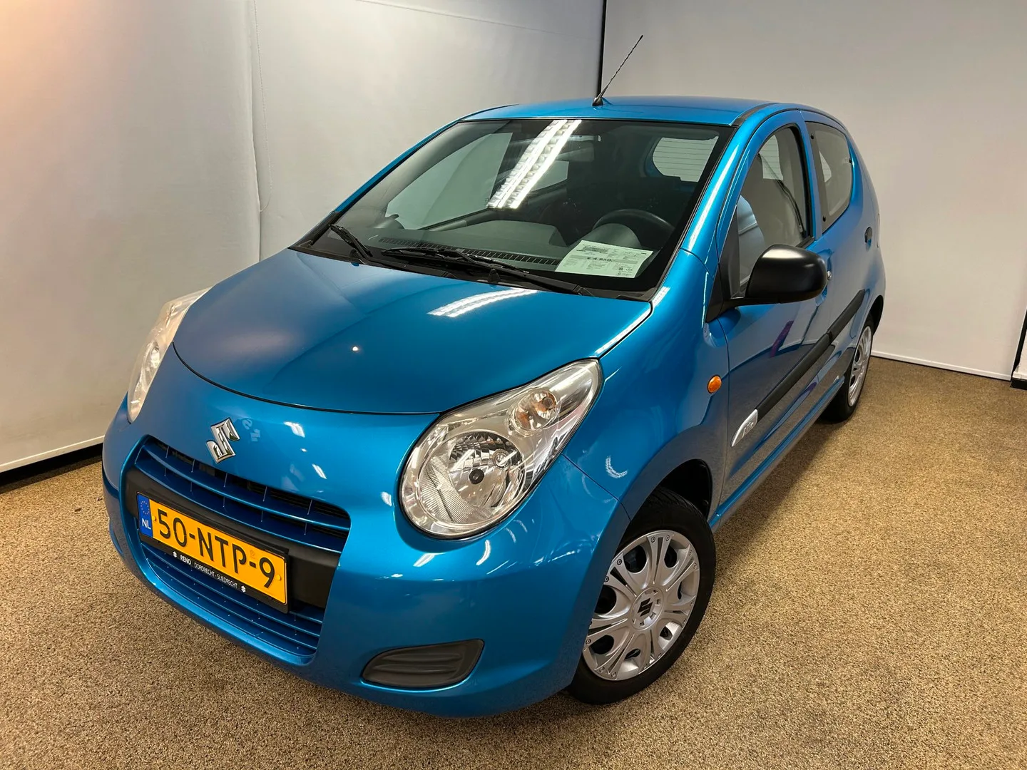 Suzuki Alto (2010) — foto 1
