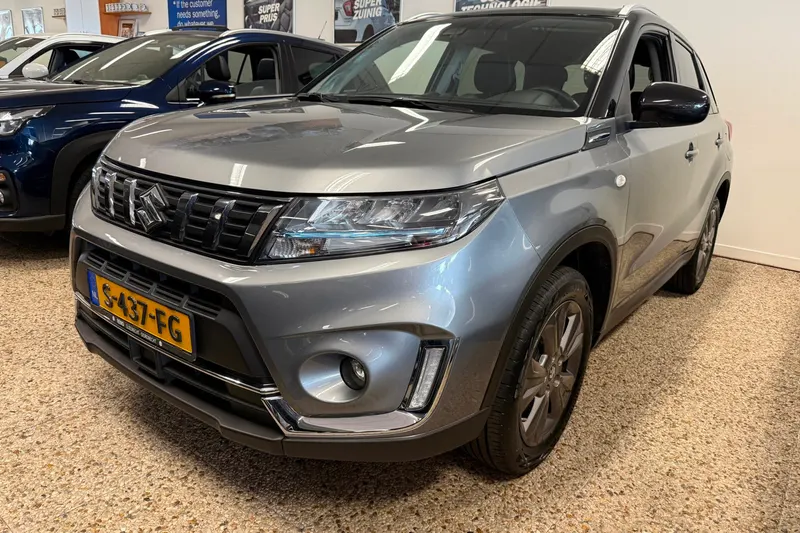 Suzuki Vitara (2023)