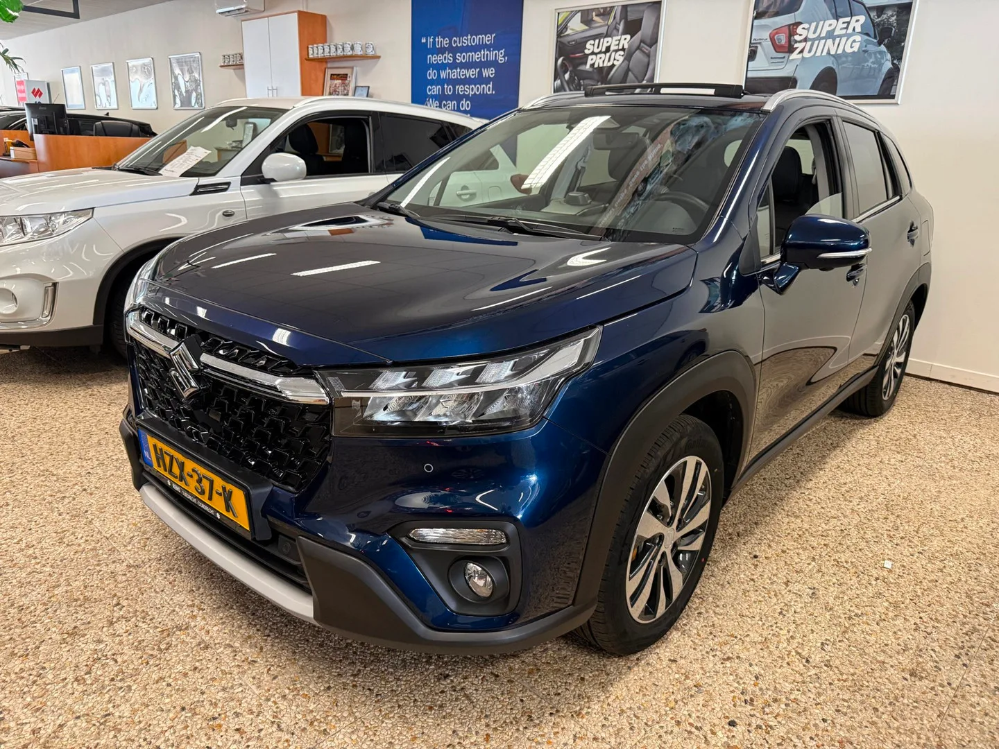 Suzuki S-Cross (2025) — foto 1